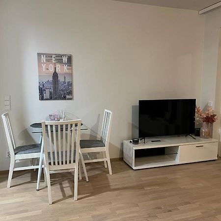 Modern One Bedroom City Apartment Nearby Airport Vantaa Exterior photo